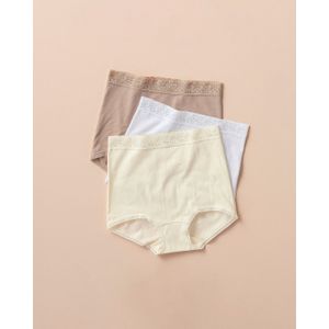 Paquete x 3 Confortables Panties Clásicos de Ajuste y Cubrimiento Total